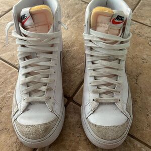 Nike Blazer High-Top Sneakers in White and pink woman’s size 9